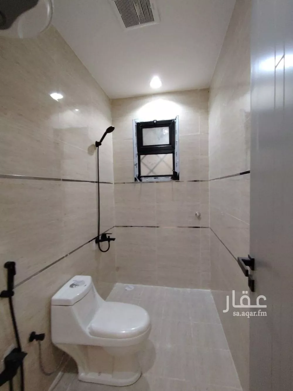 5 bedroom floor in Badr 5