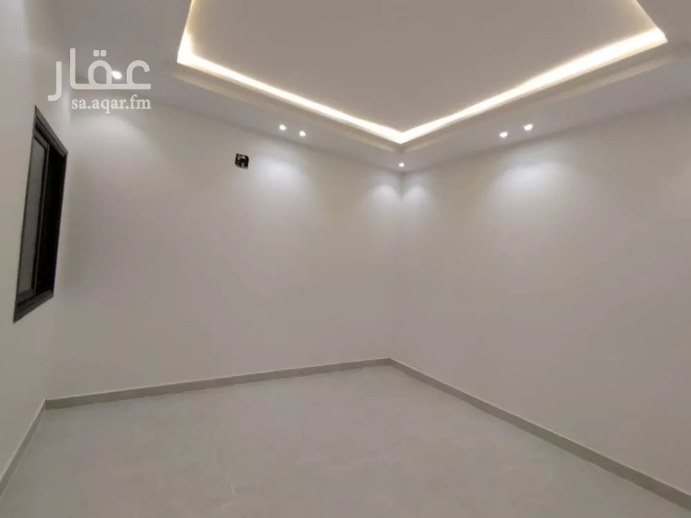 5 bedroom floor in Badr 4