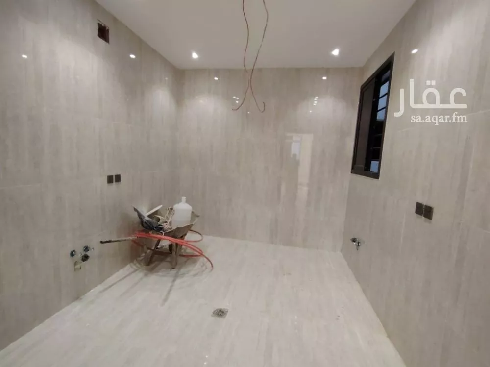 شقة 5 غرف في المروة، الرياض 14