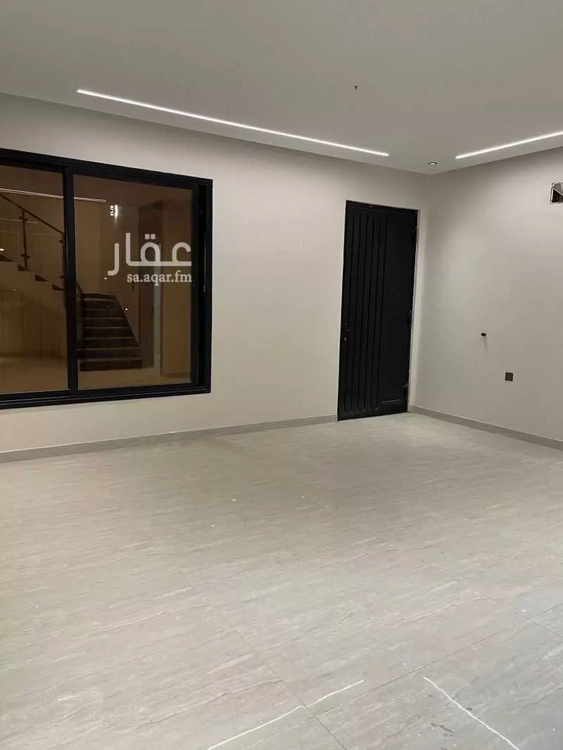 6 bedroom villa in Dahiat King Fahd, Eastern Province 8