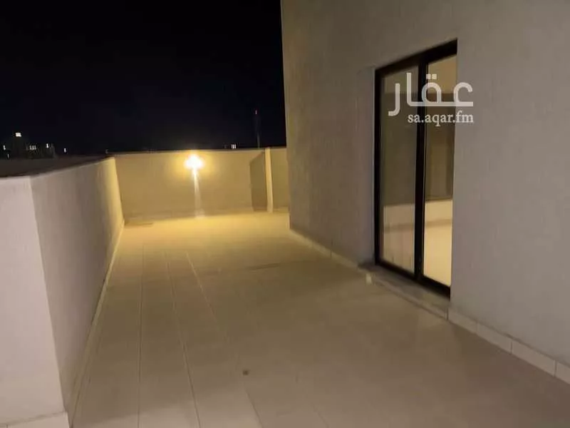 شقة 3 غرف في الحمرا 1