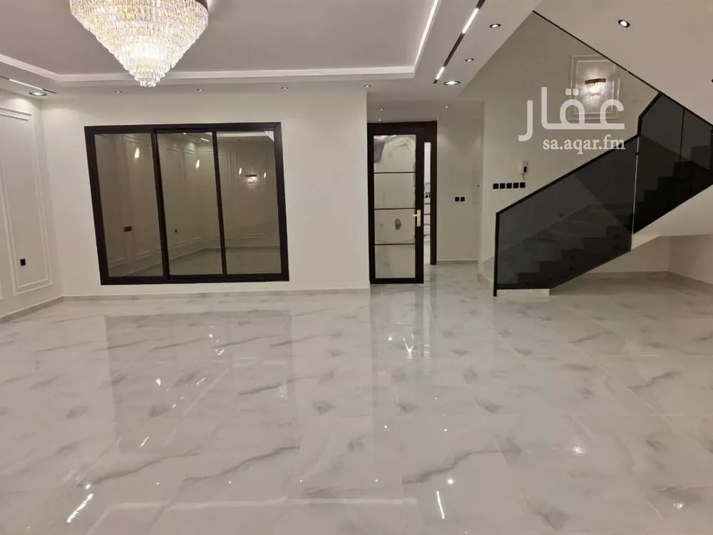 6 bedroom villa in Dhahrat Laban 2