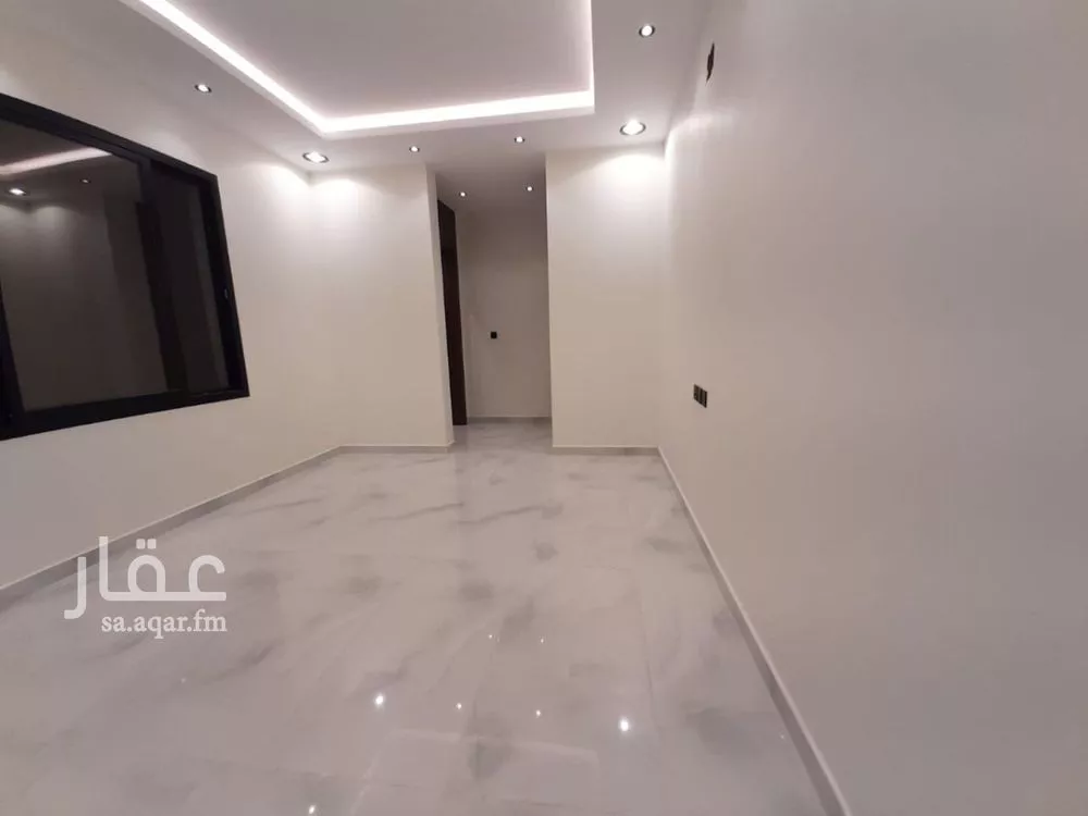6 bedroom villa in Dhahrat Laban 2
