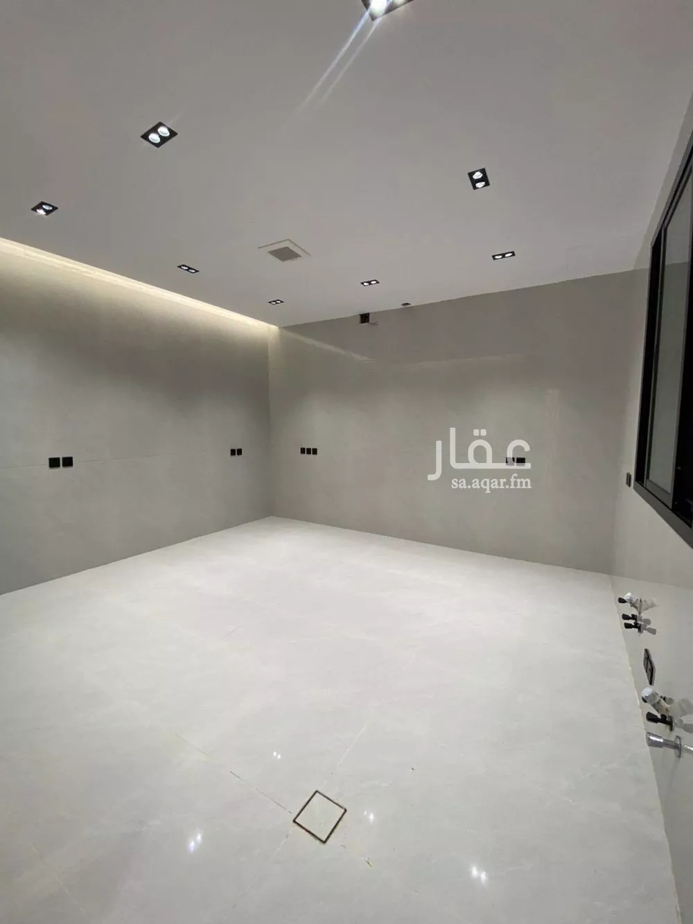 فيلا 6 غرف في ظهرة لبن 3