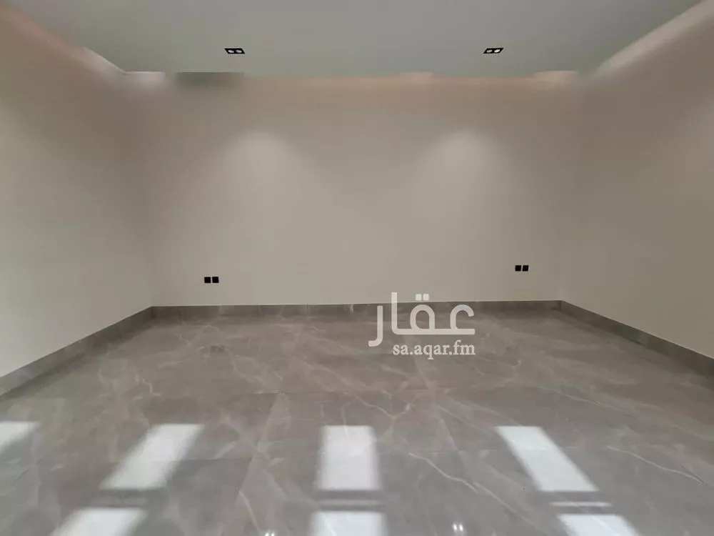 6 bedroom villa in Dhahrat Laban, Riyadh 5