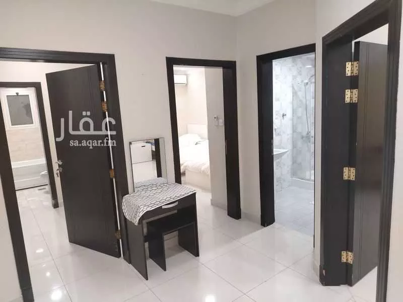 شقة 4 غرف في الحمرا 1