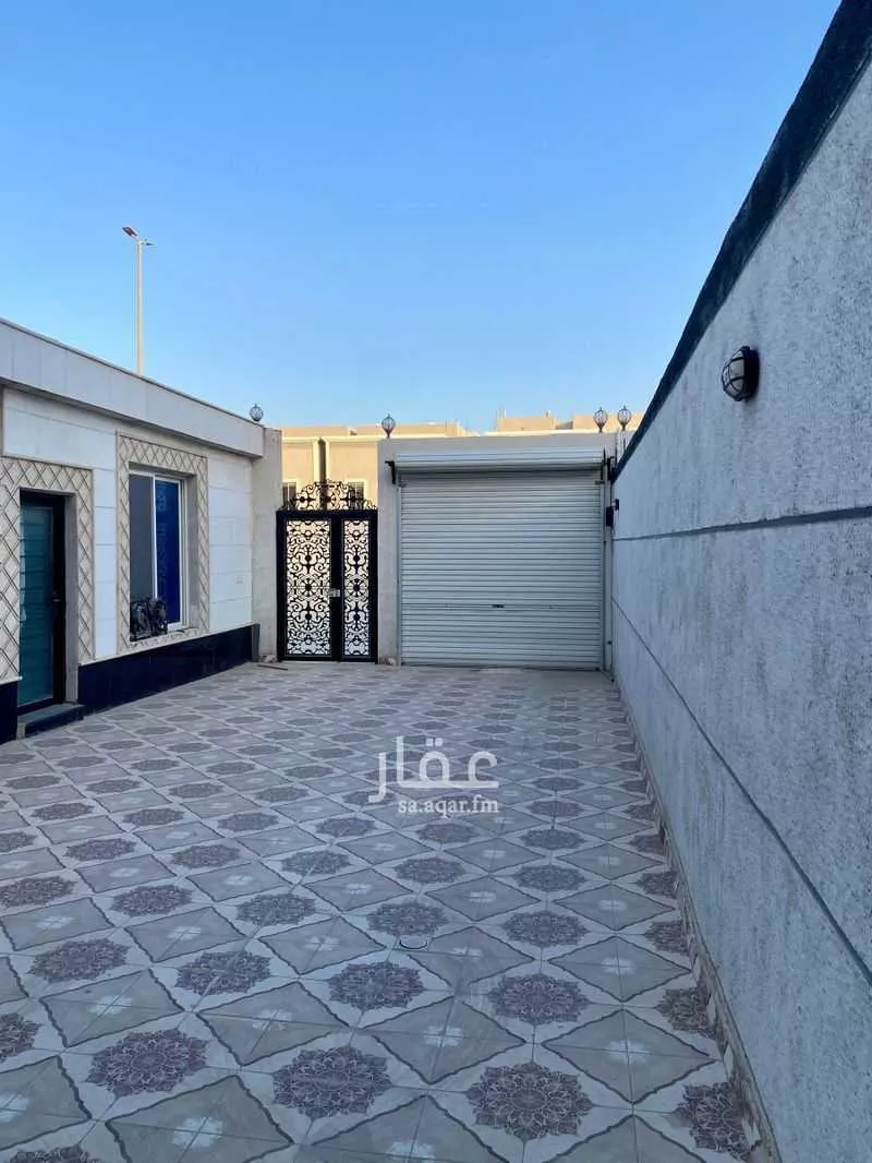 فيلا 9 غرف في اللؤلؤ 5