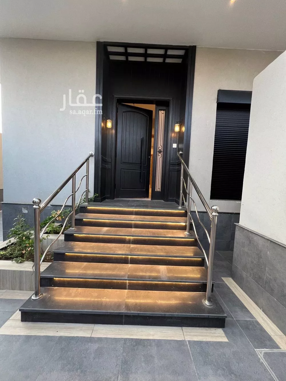 فيلا 5 غرف في الشراع 3