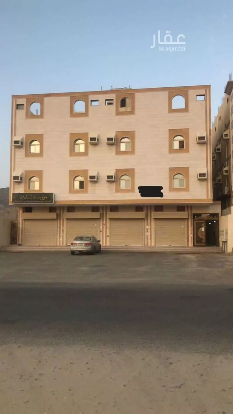 عمارة 500 م² في العسيلة