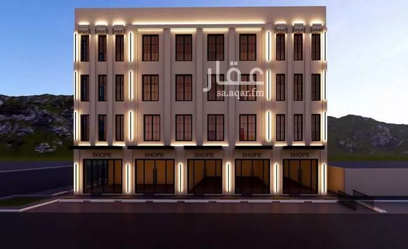 عمارة 825 م² في عرقة 3