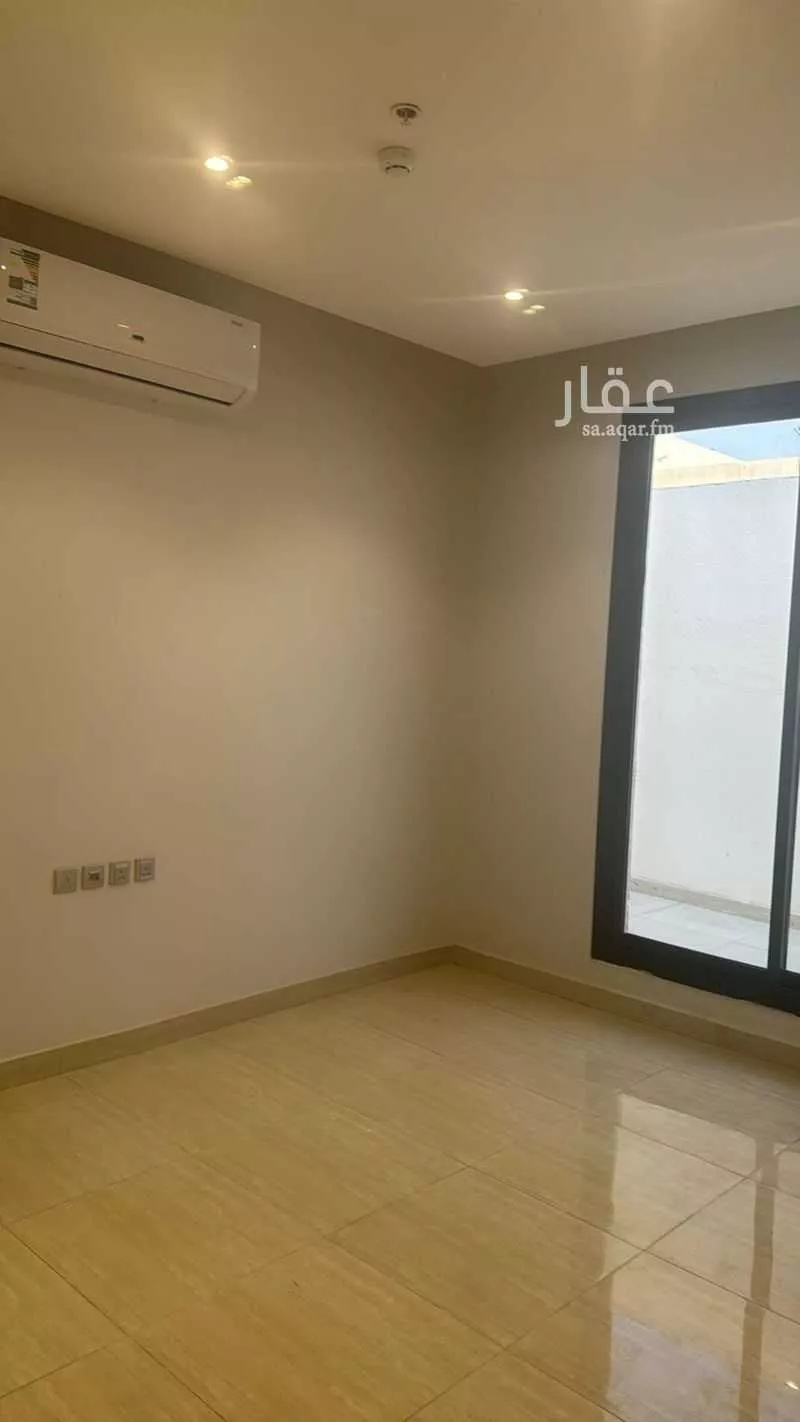 شقة 4 غرف في اشبيلية 4