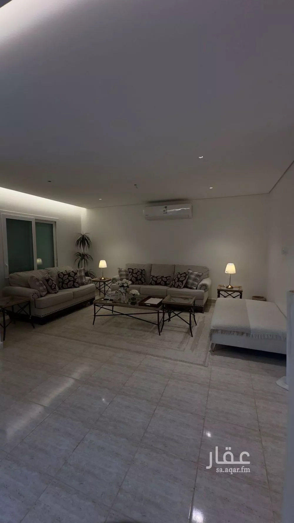 فيلا 5 غرف في العارض 3