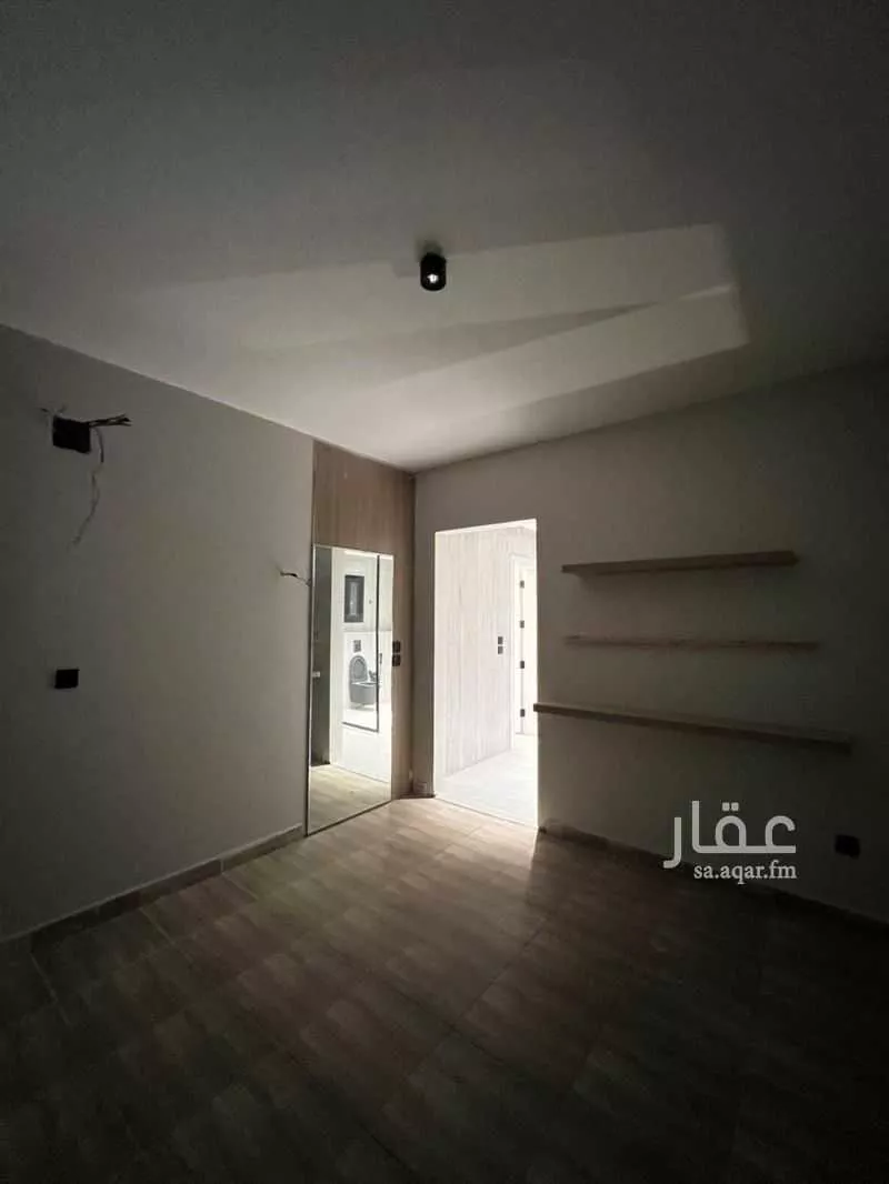 5 bedroom villa in Al Aridh 5