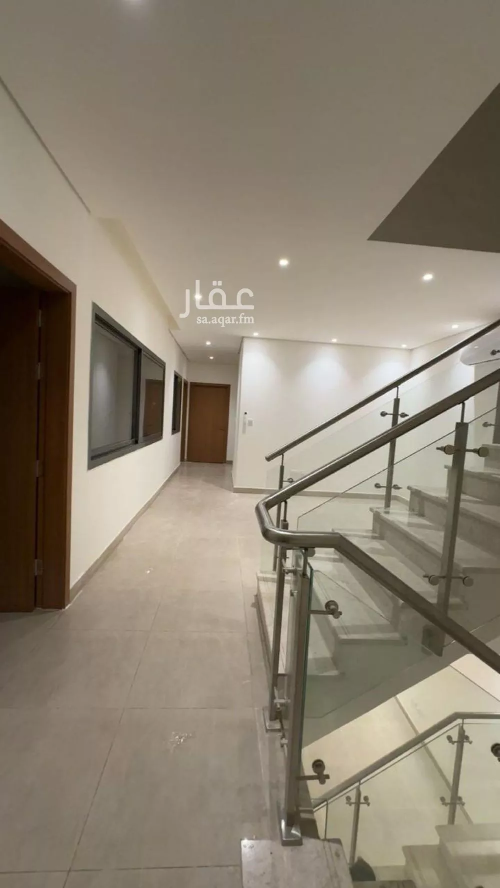 فيلا 5 غرف في العارض 5