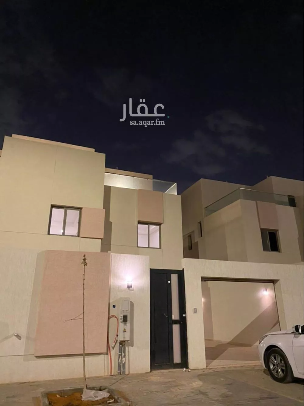 فيلا 6 غرف في النرجس 1