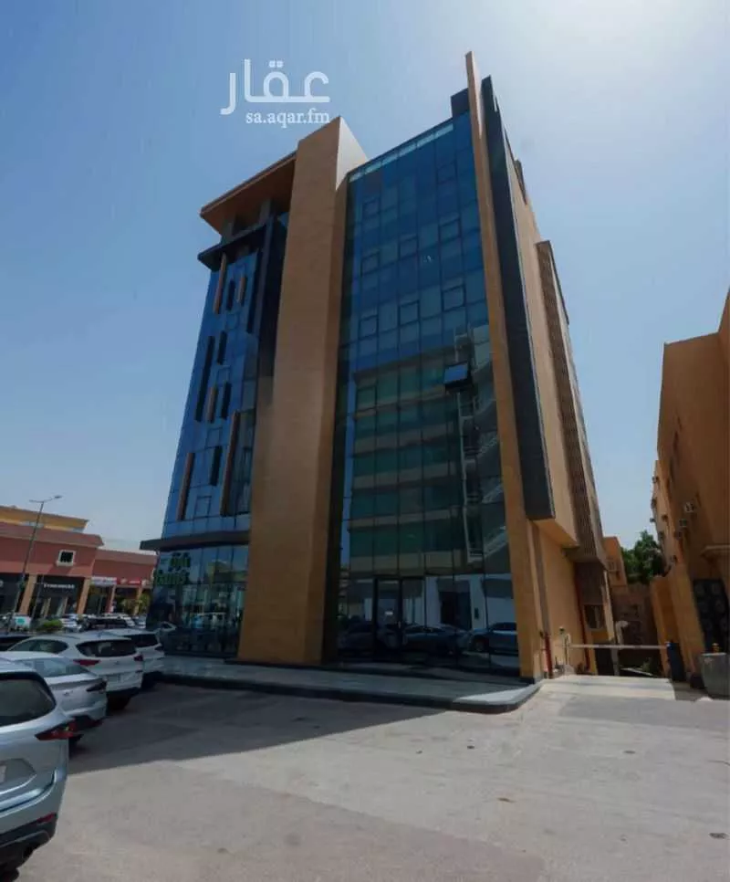 6 bedroom building in Al Malaz, Riyadh 10
