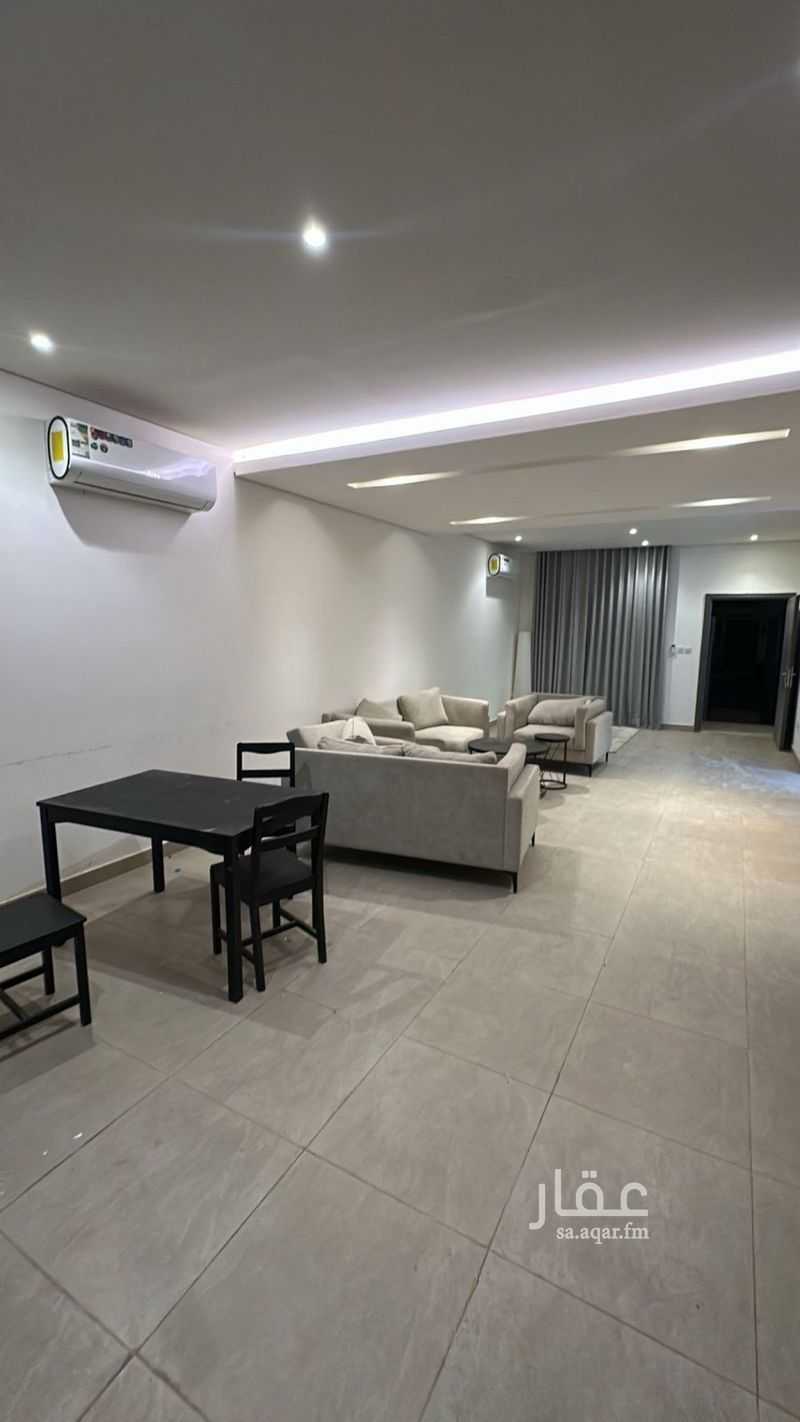 5 bedroom villa in Khuzam, Riyadh 11