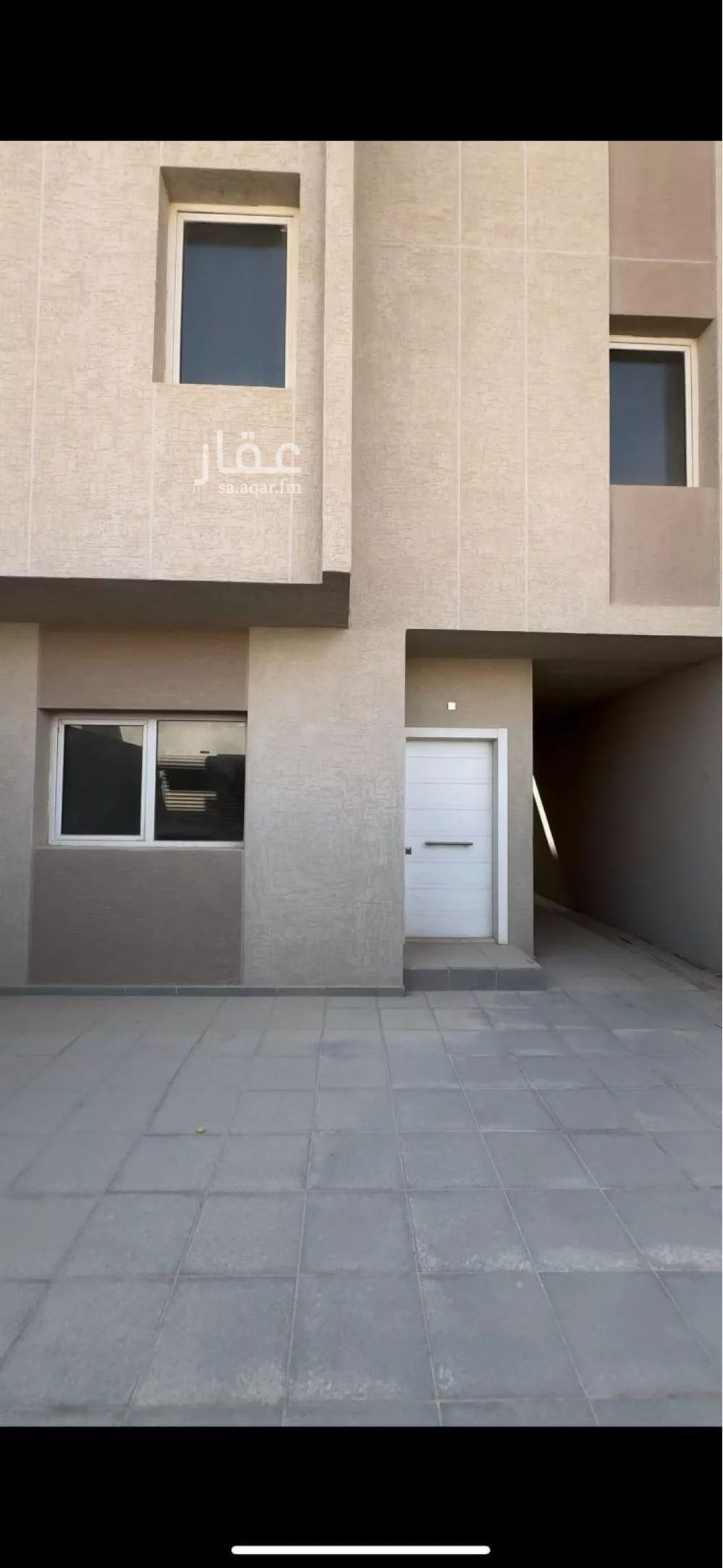 5 bedroom villa in Al Aridh 3