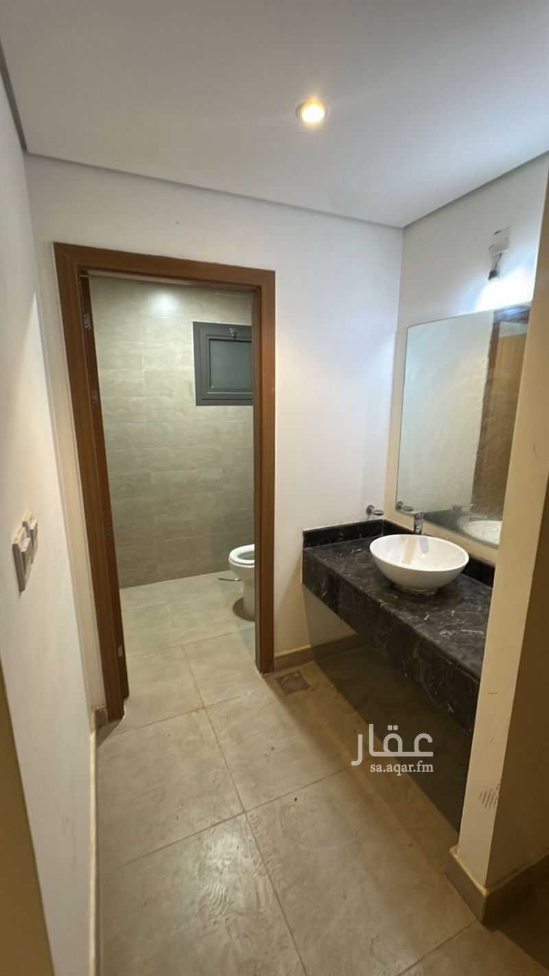 5 bedroom villa in Khuzam, Riyadh 8