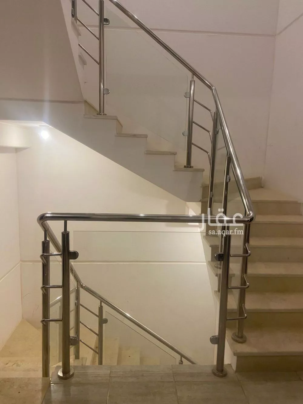 فيلا 5 غرف في العارض 5