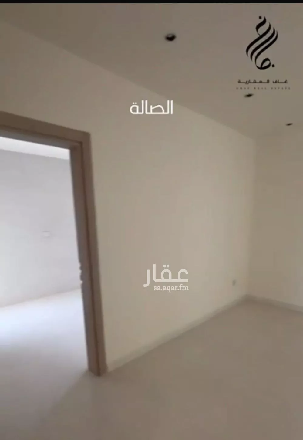 فيلا 6 غرف في العارض 3