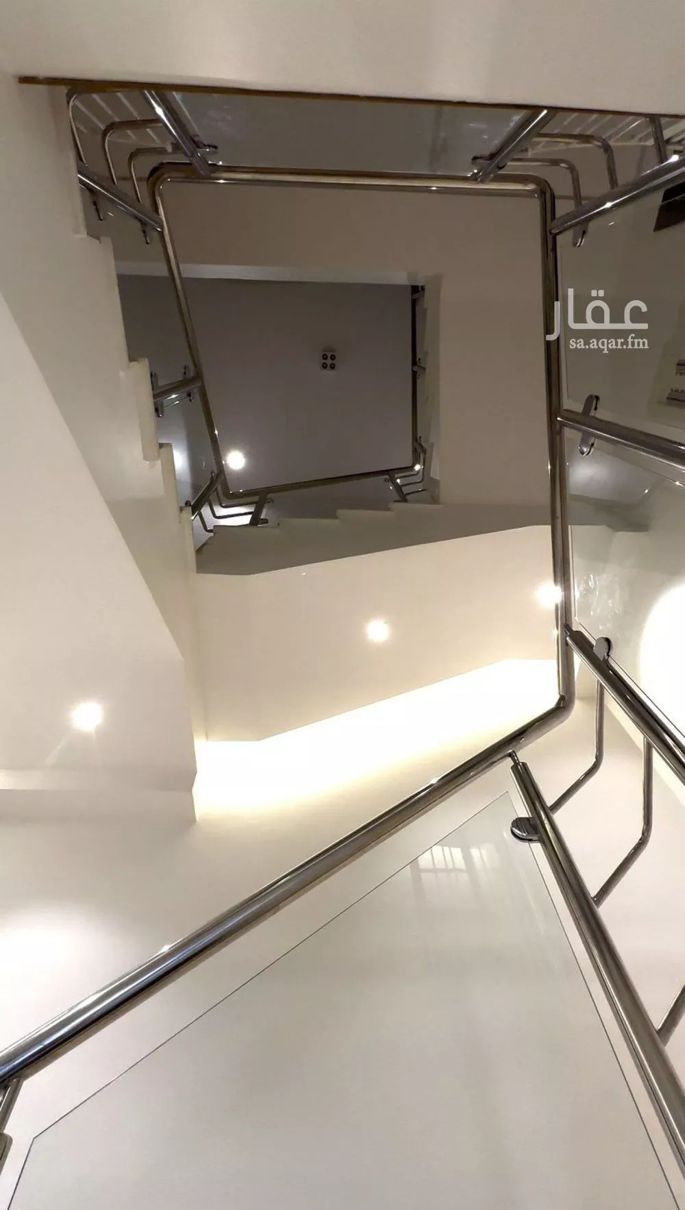 5 bedroom apartment in Al Aridh 2