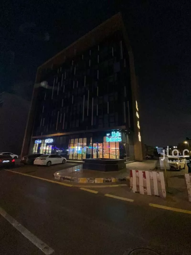 6 bedroom building in Al Malaz, Riyadh 23
