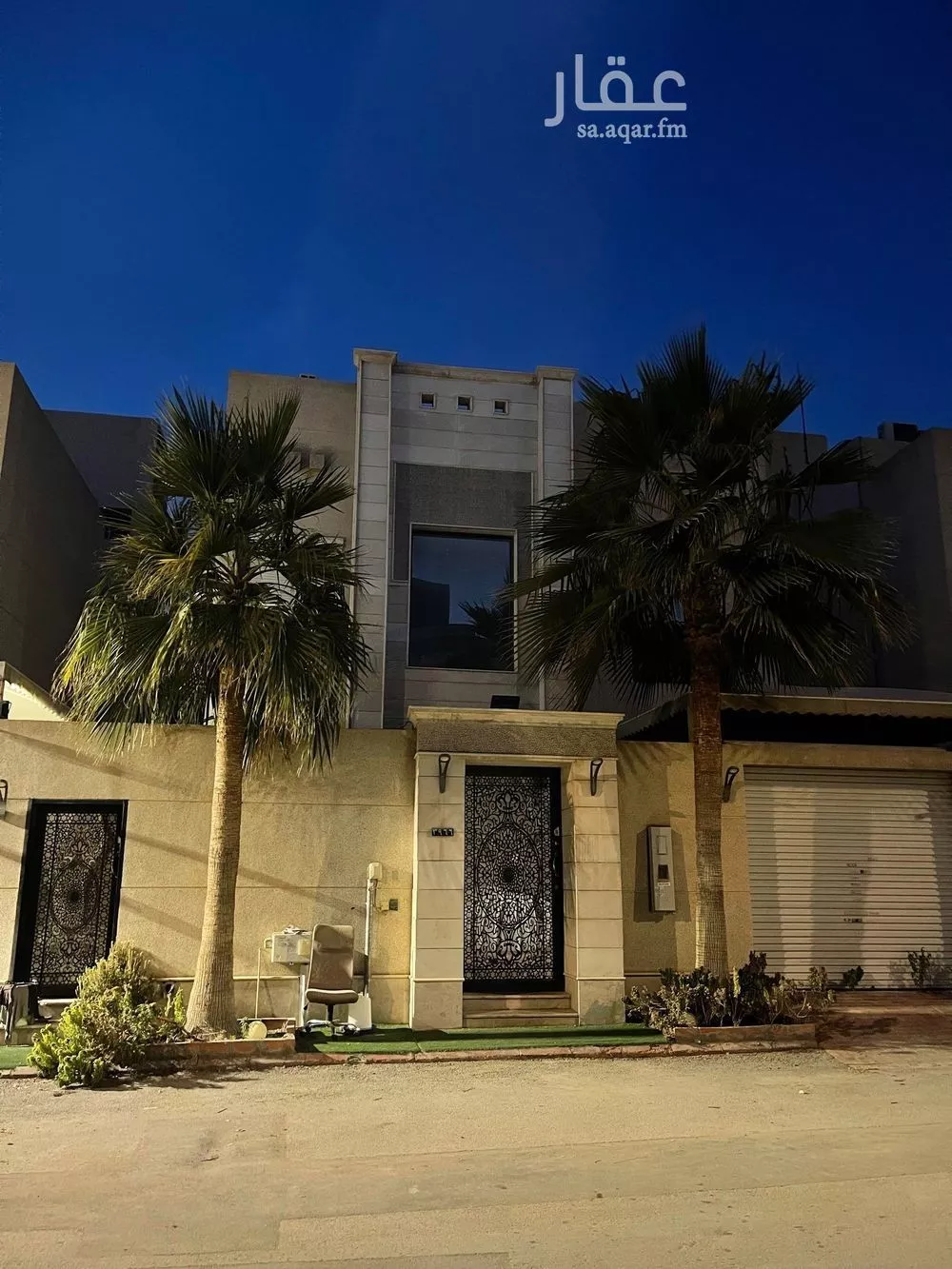 فيلا 7 غرف في العارض 3