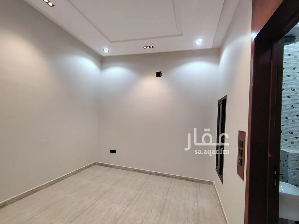 3 bedroom floor in Tuwaiq 2