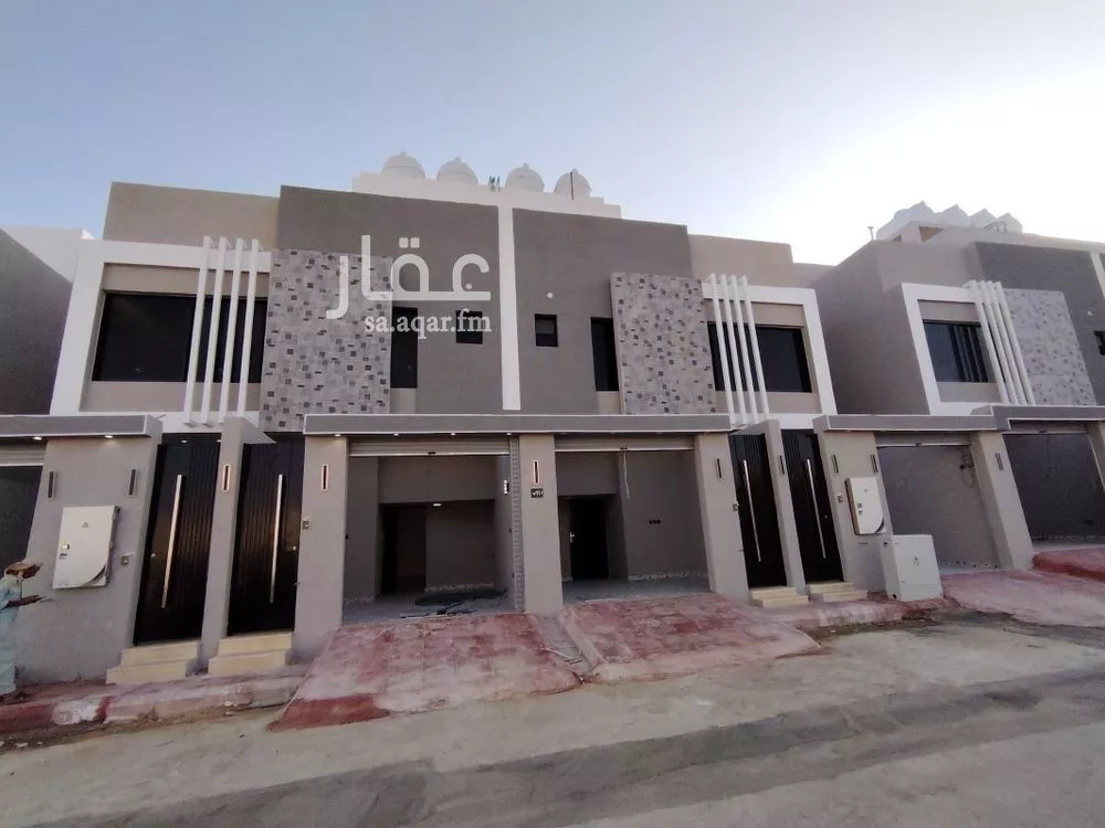 5 bedroom floor in Badr 1