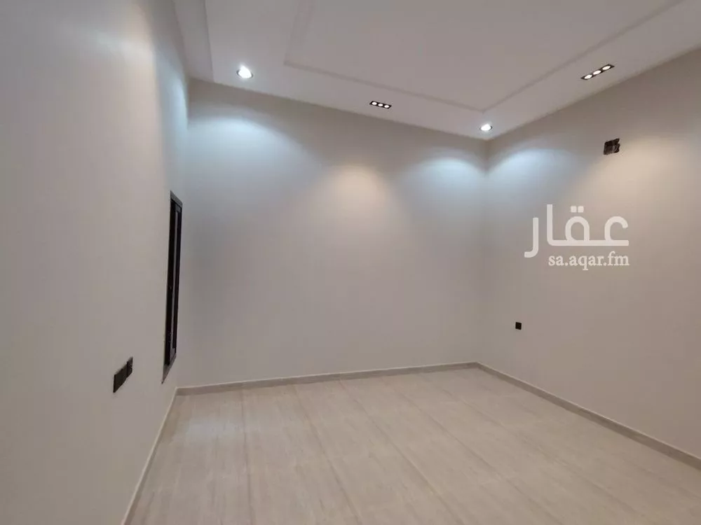 3 bedroom floor in Tuwaiq 3