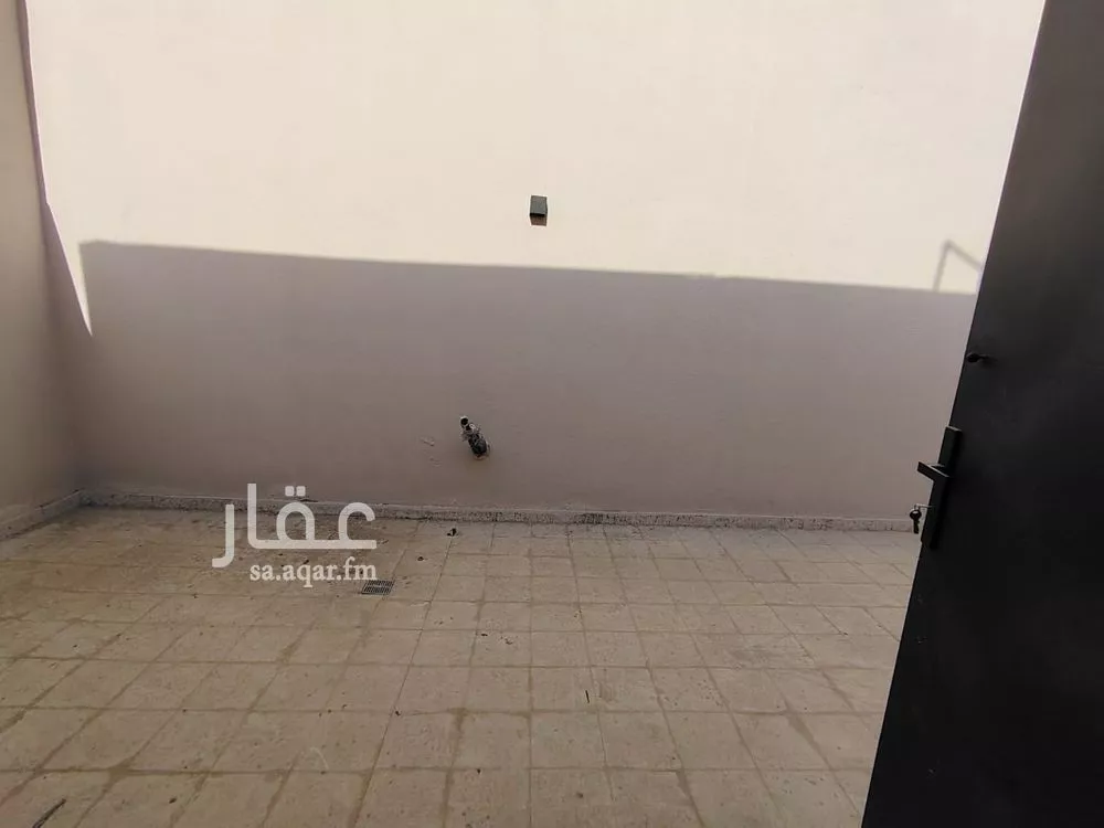 6 bedroom villa in Tuwaiq 4