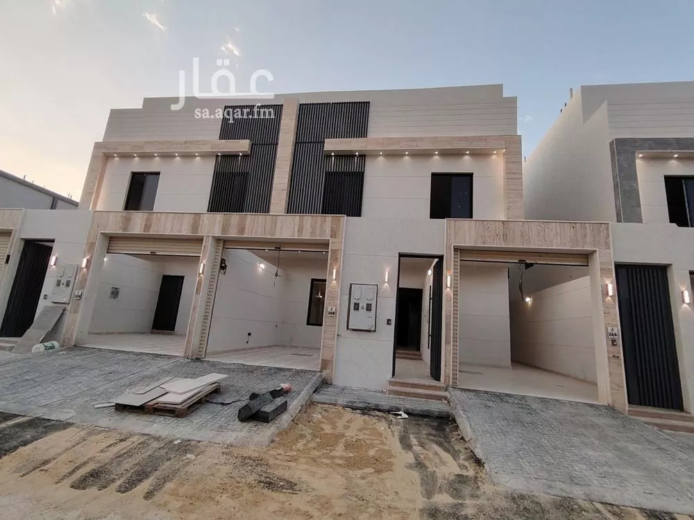 فيلا 5 غرف في عكاظ 1