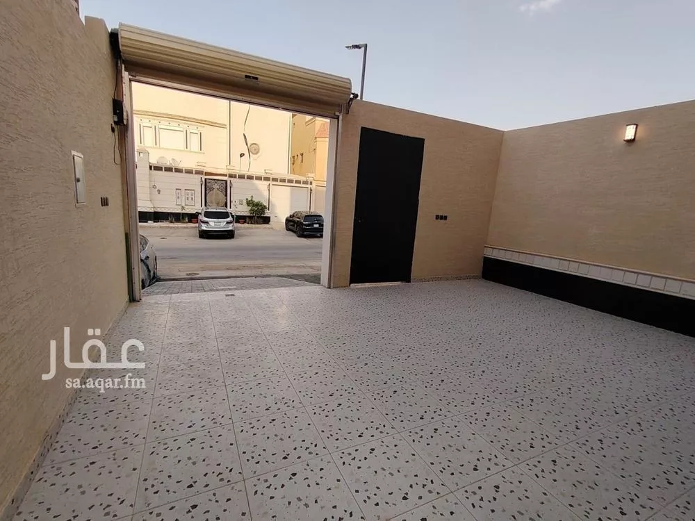 6 bedroom villa in Dhahrat Namar 4