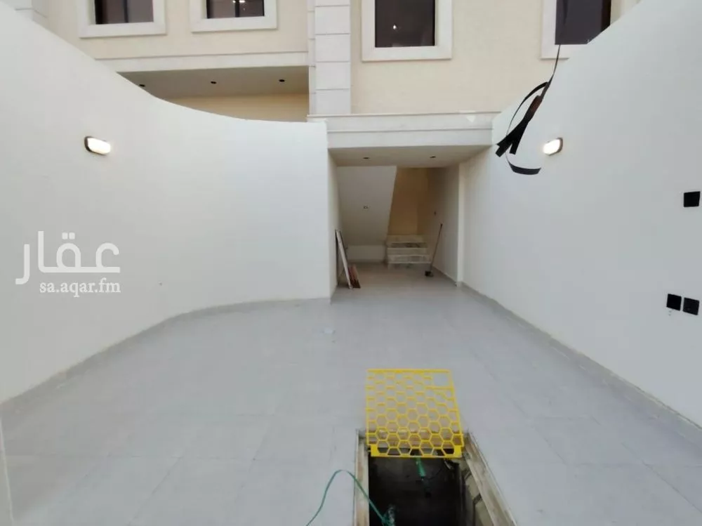 5 bedroom floor in Okaz 5