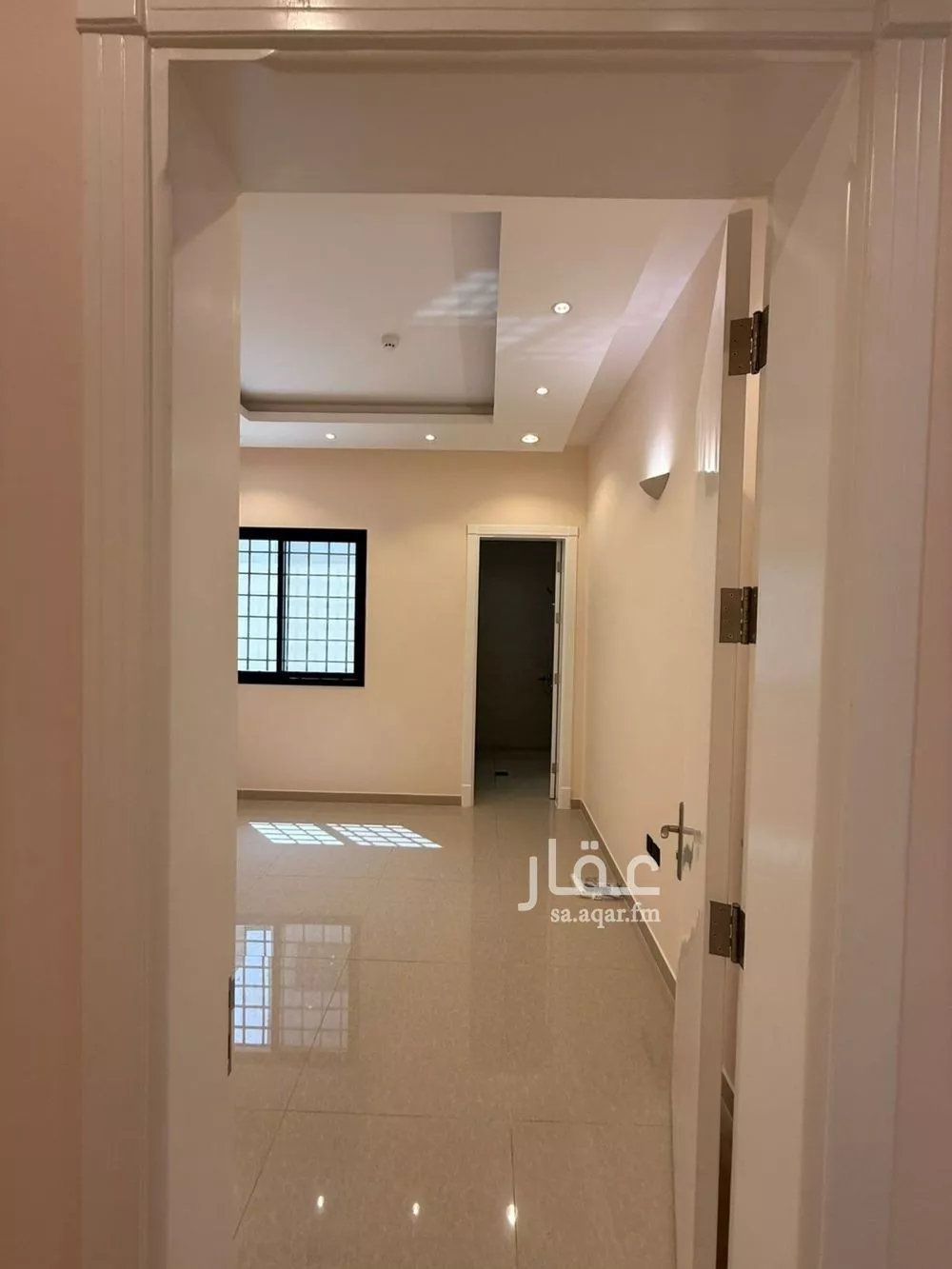 4 bedroom apartment in Dhahrat Laban 5