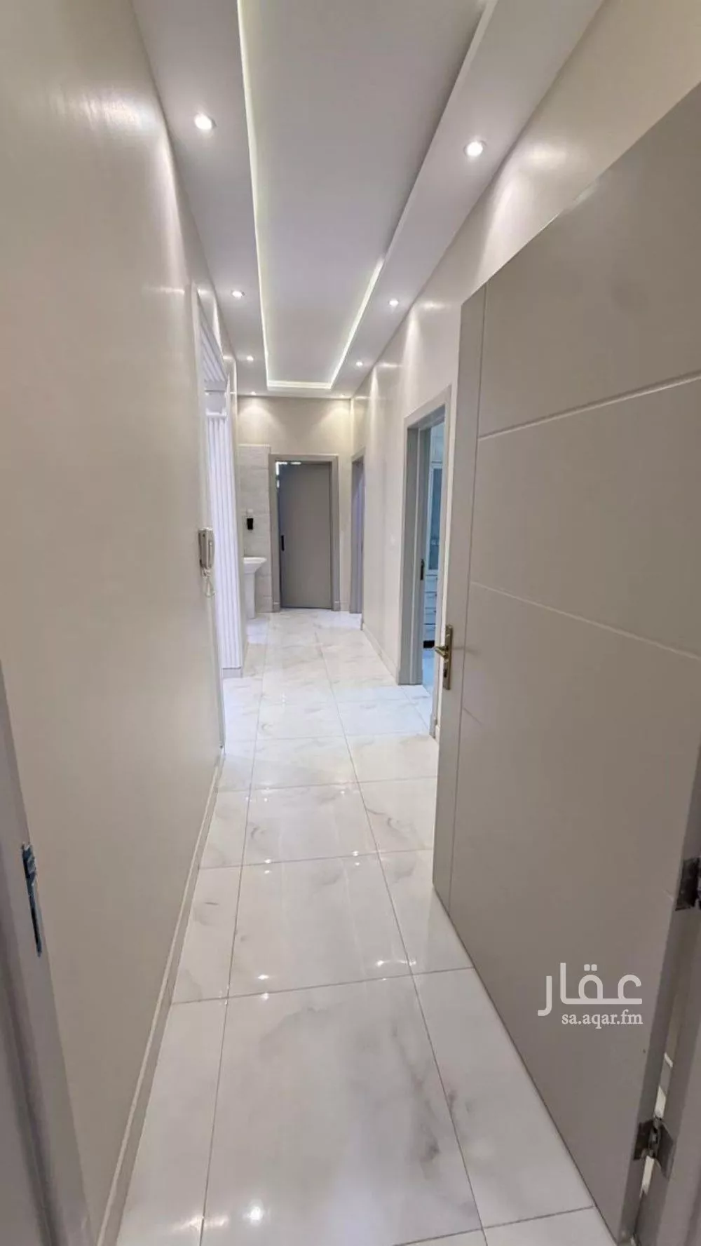 شقة 4 غرف في المهدية 5