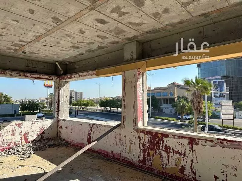 shop in Al Jamiyin, Eastern Province 8