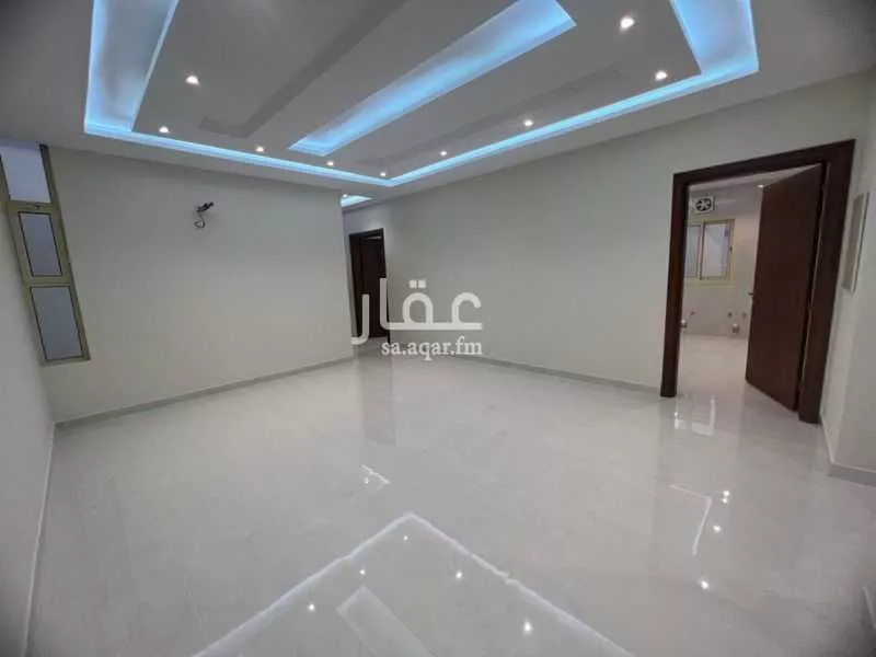 شقة 4 غرف في الصوارى 1