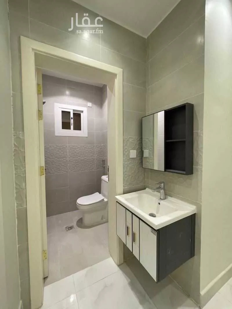 شقة 7 غرف في الروابي 1