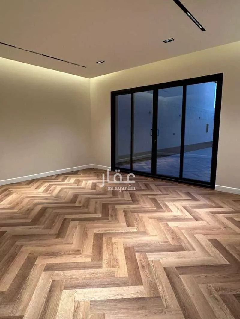 فيلا 9 غرف في المهدية 1