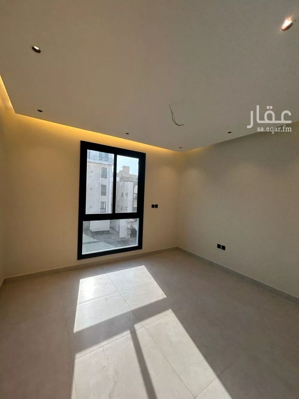 شقة 4 غرف في الفيصلية 2