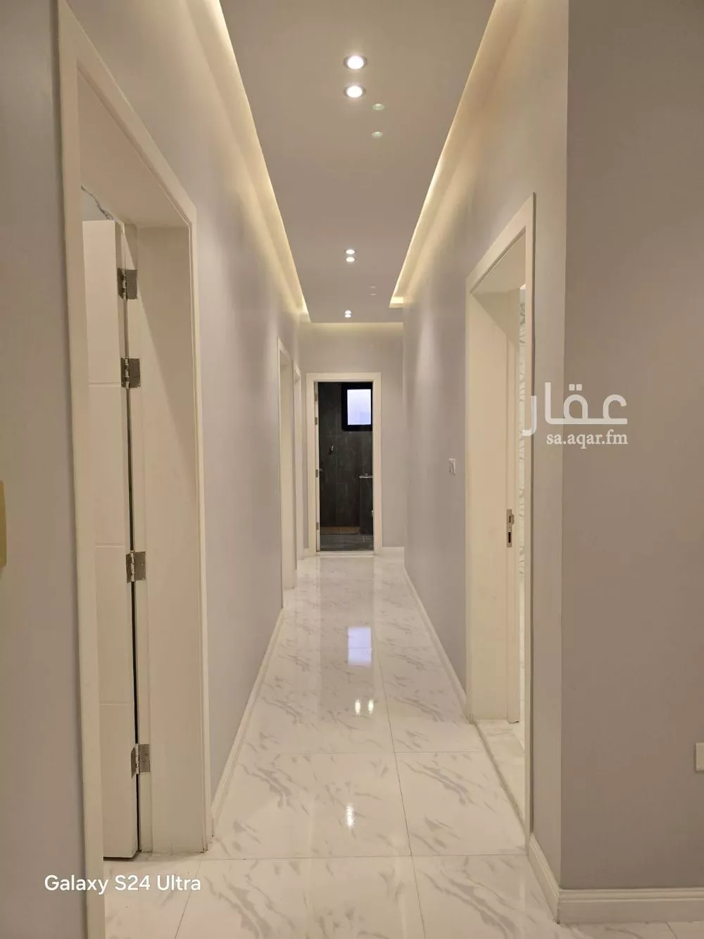 شقة 4 غرف في النزهة 4