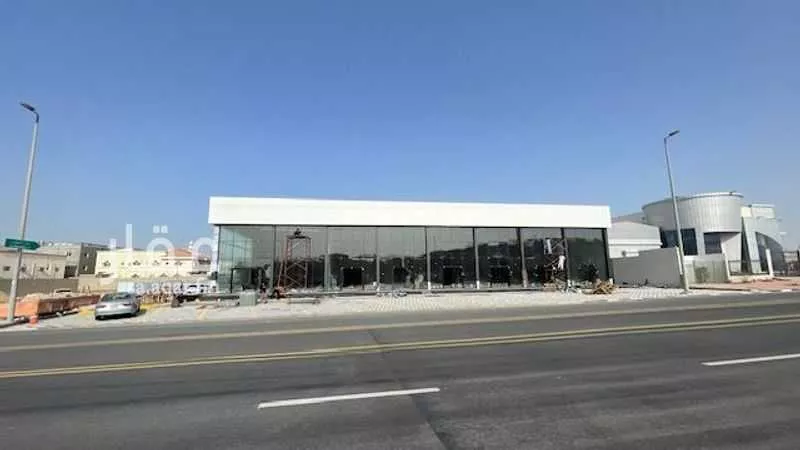 محل 1902 م² في الفيصلية 3