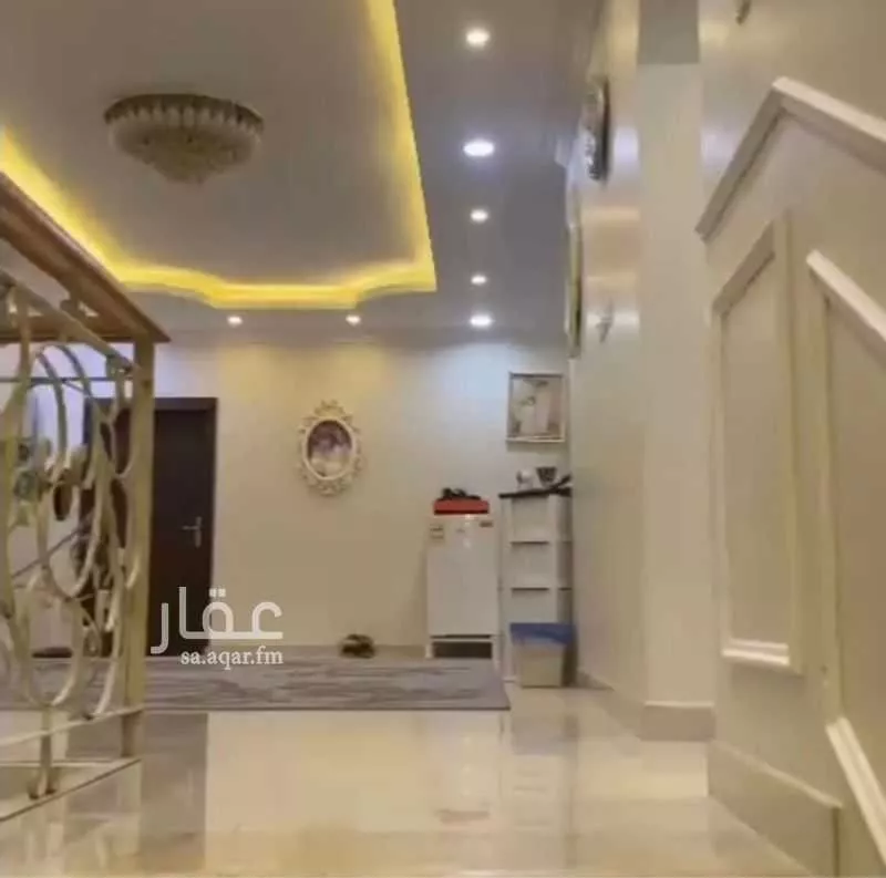 شقة 5 غرف في اشبيلية 3