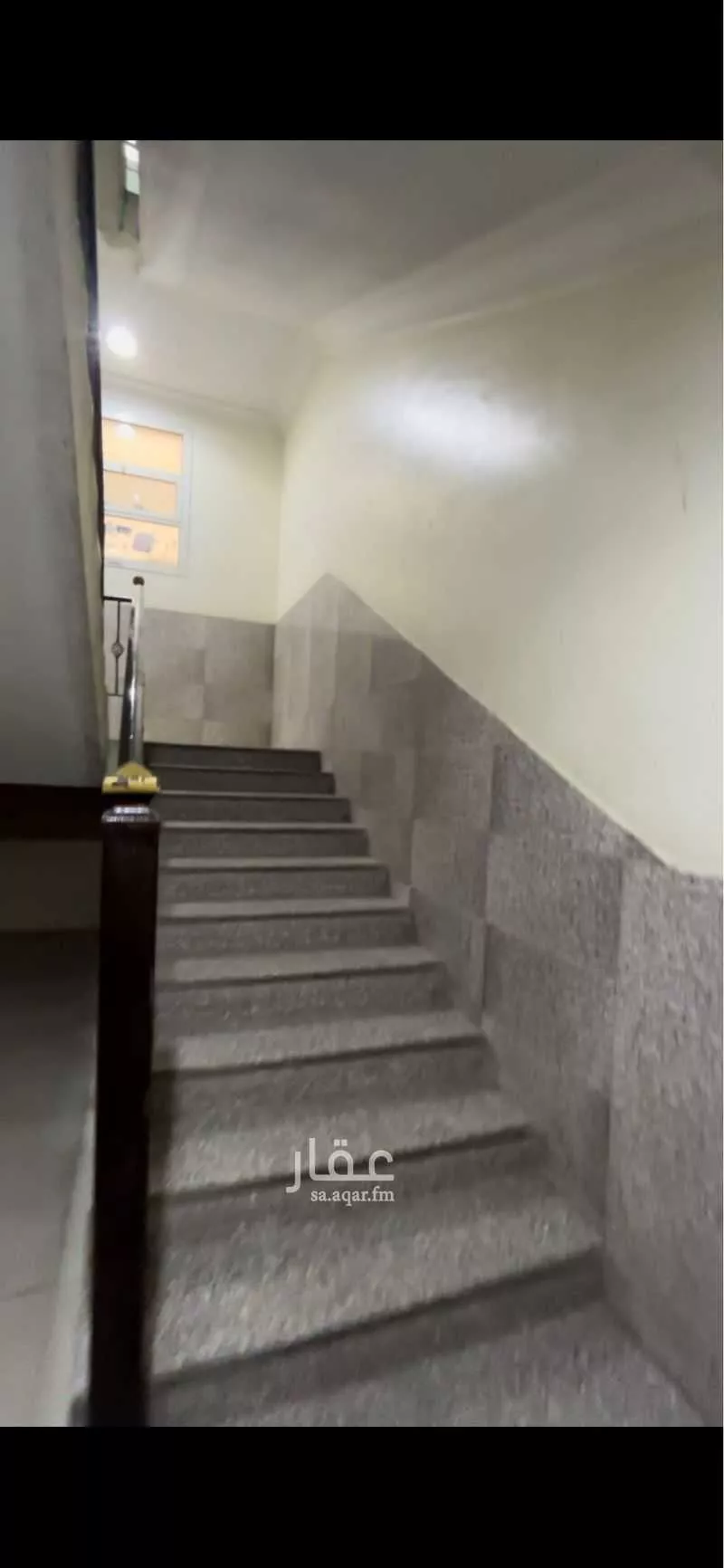 عمارة 675 م² في الضباب 5