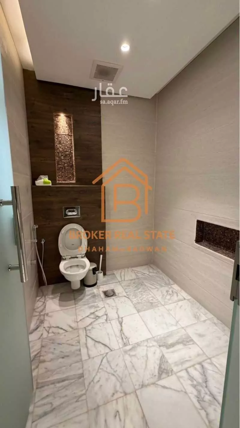 شقة 3 غرف في الملقا 4