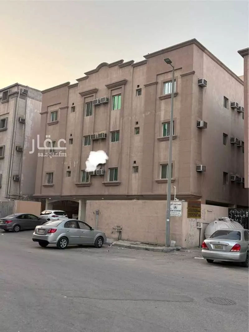 عمارة 675 م² في الضباب 1