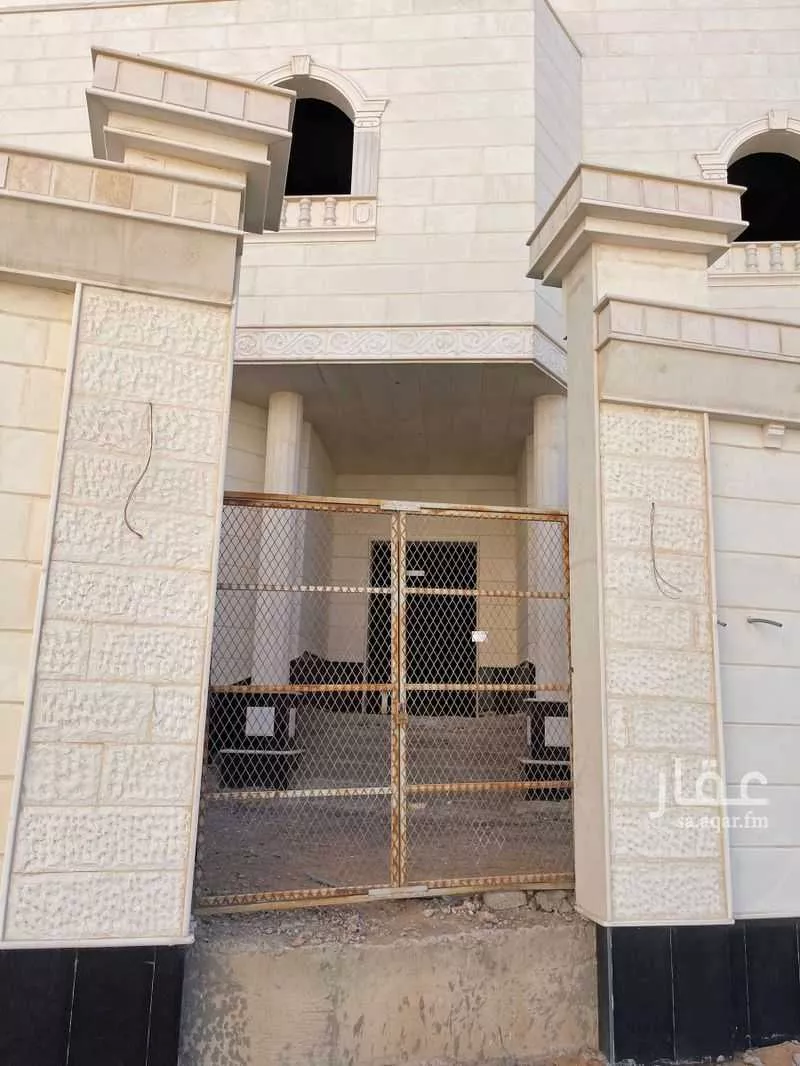 فيلا 7 غرف في الدفاع 4