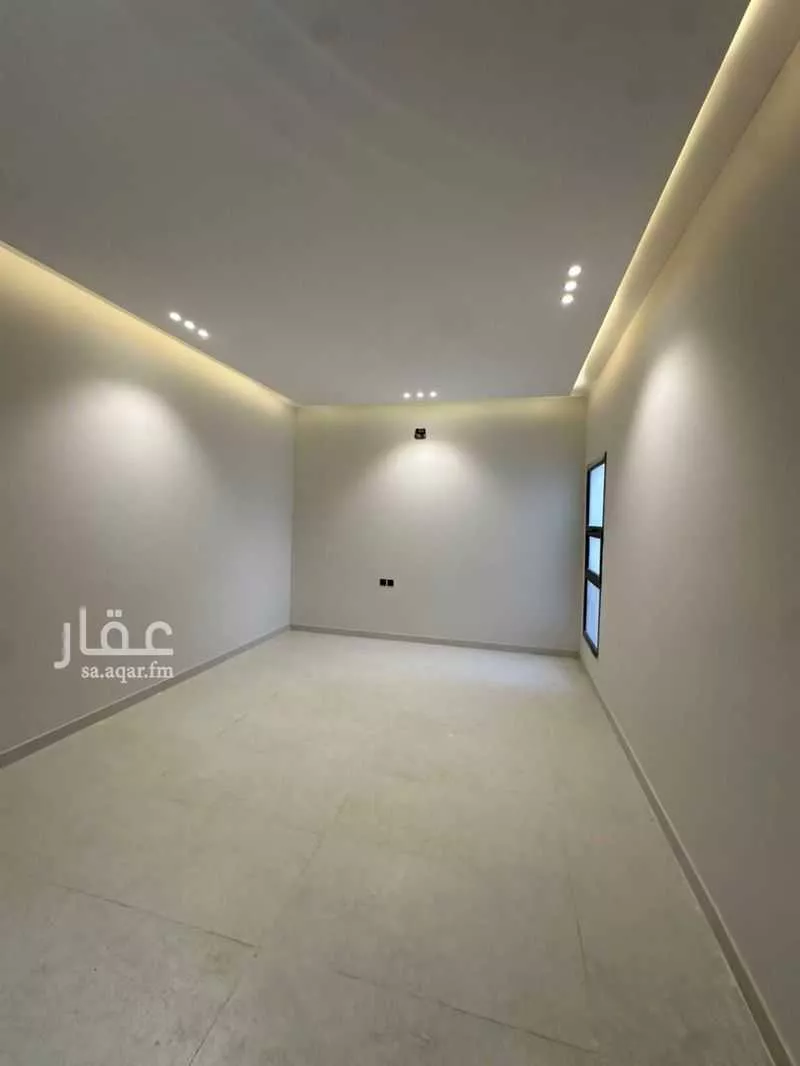 3 bedroom floor in Tuwaiq 5